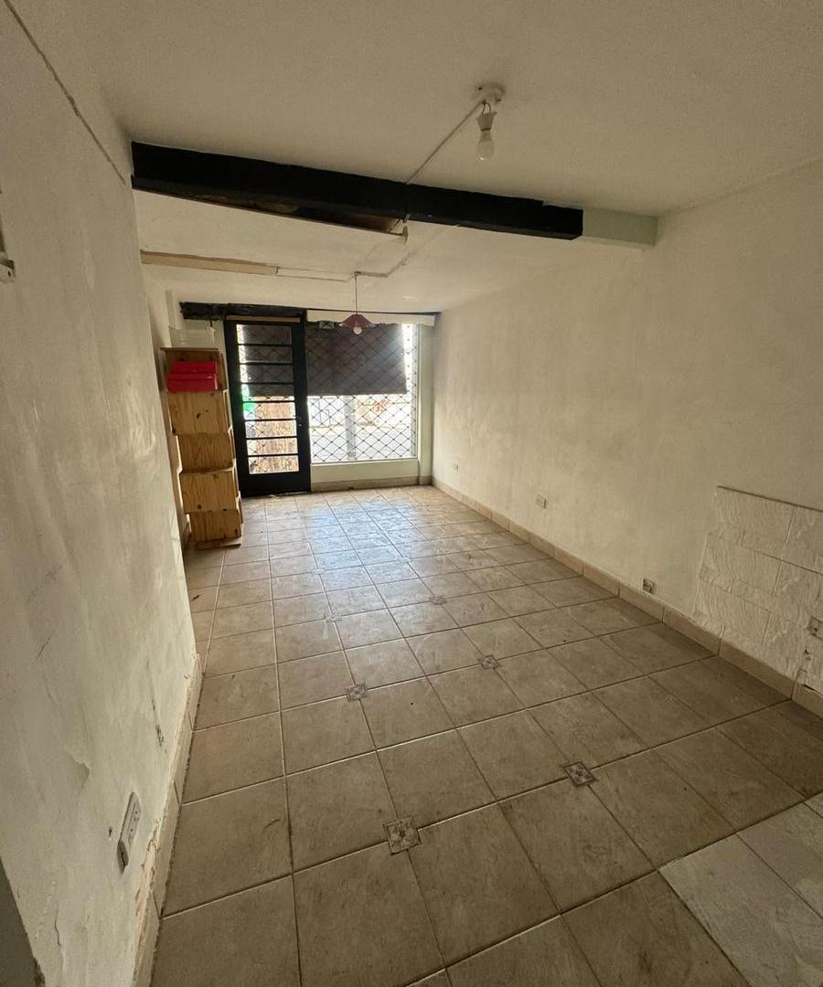Foto de Alquiler Local comercial a la calle en Villa Crespo, imagen 2