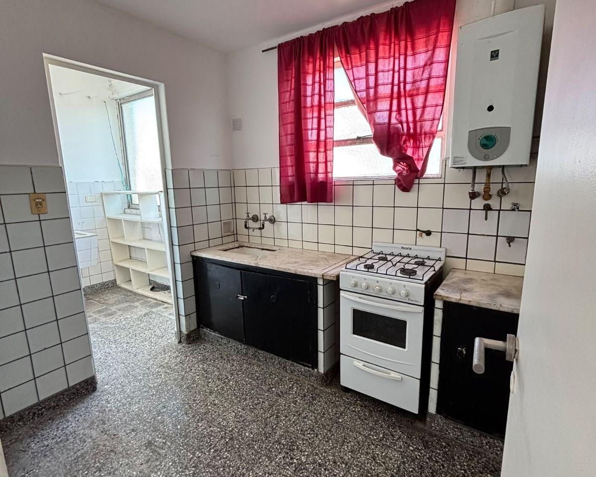 Foto de DEPARTAMENTO 2 AMBIENTES EN ALQUILER EN VELEZ SARFIELD, imagen 5