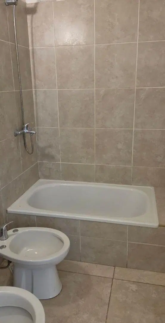 ALQUILER – Depto 1 dormitorio con balcón y amenities – B° Alto Alberdi
9 de Julio 2987 5