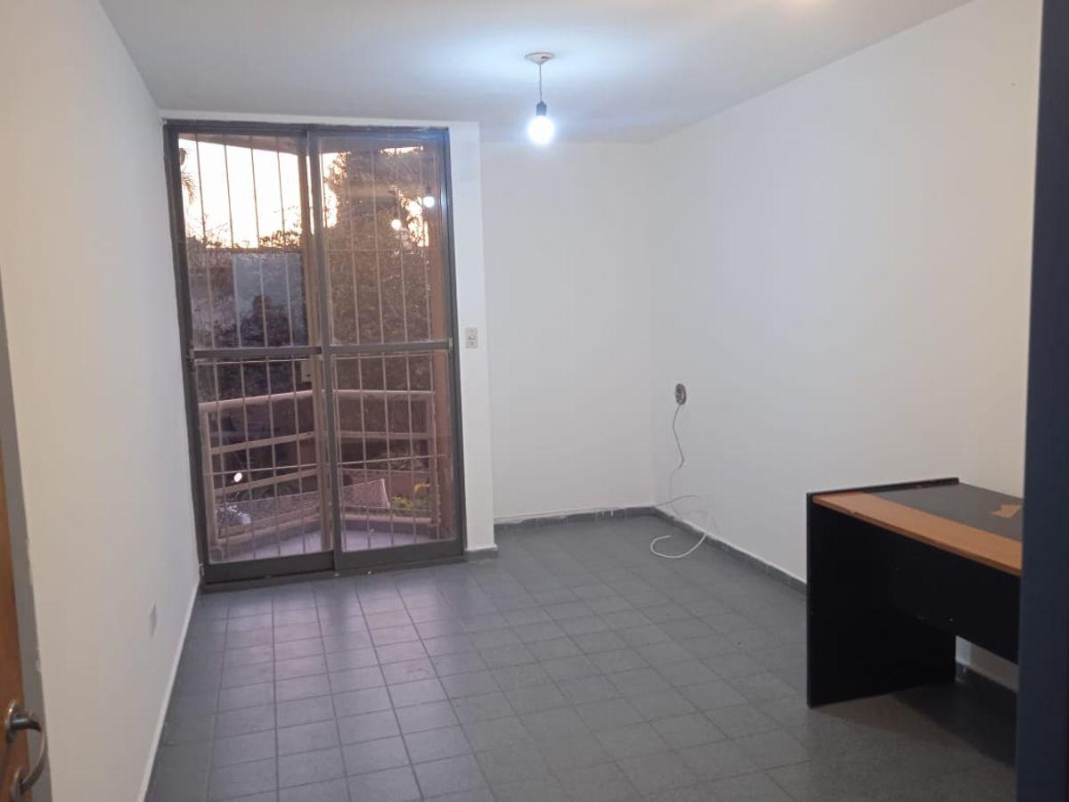 Foto de ALQUILER – $430.000 Depto de 1 dormitorio con balcón – B° Alto Alberdi, imagen 1