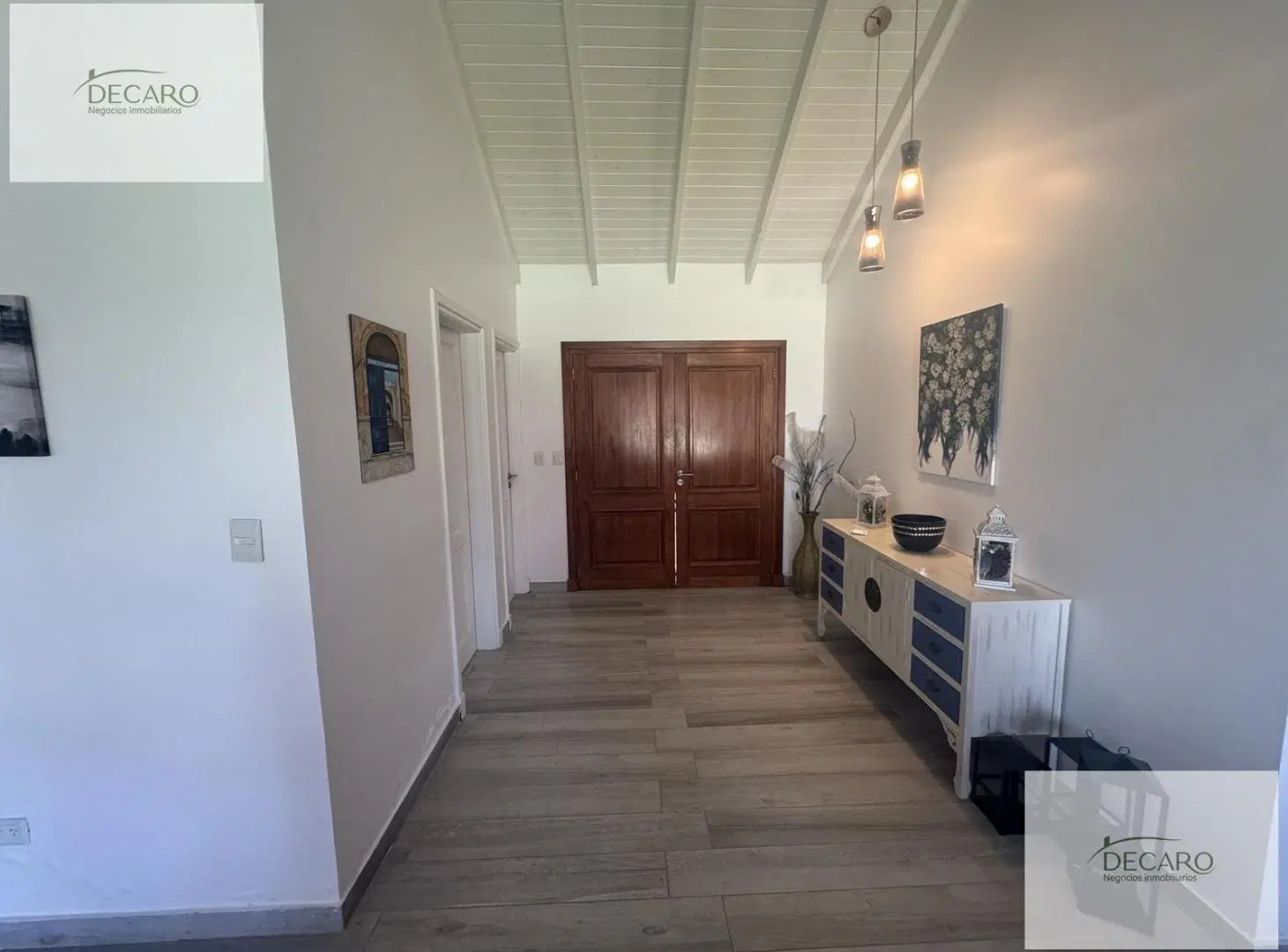 Casa en Altos De Manzanares, terreno de 1500 metros, impecable. 4