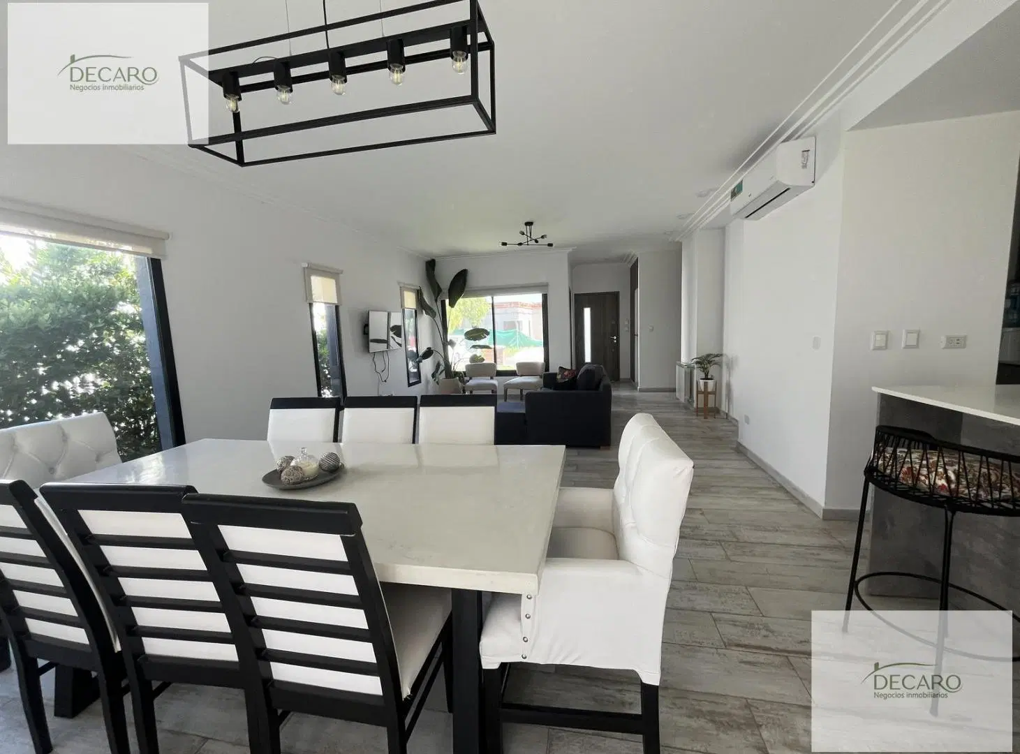 Hermosa casa ubicada en lote central 1