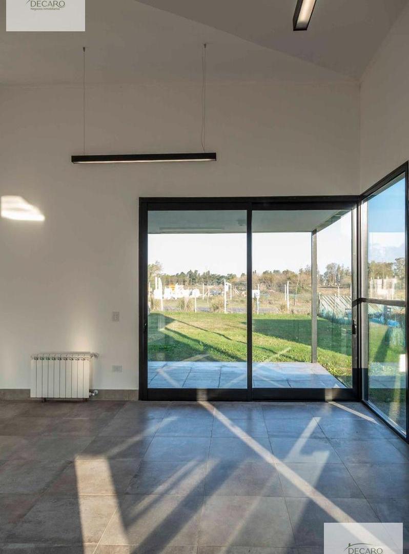 Foto de Casa en alquiler de 4 ambientes en Santa Elena, imagen 4