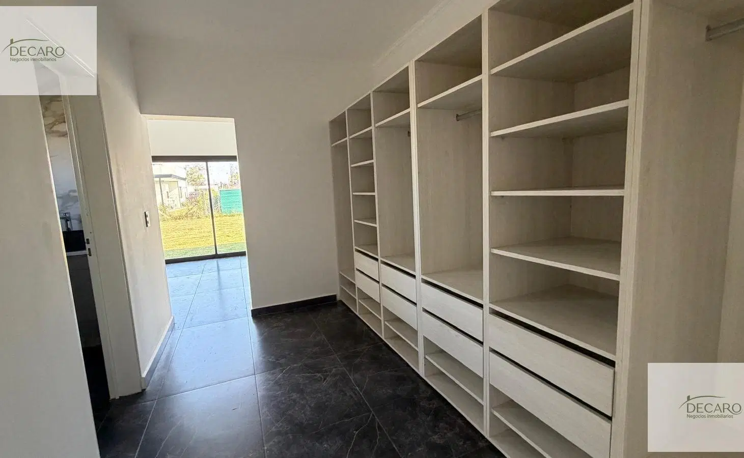 Hermosa casa desarrollada en 1 planta 5