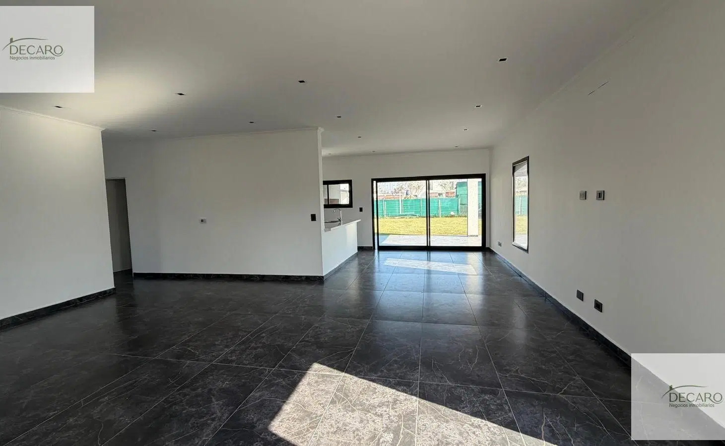 Hermosa casa desarrollada en 1 planta 3