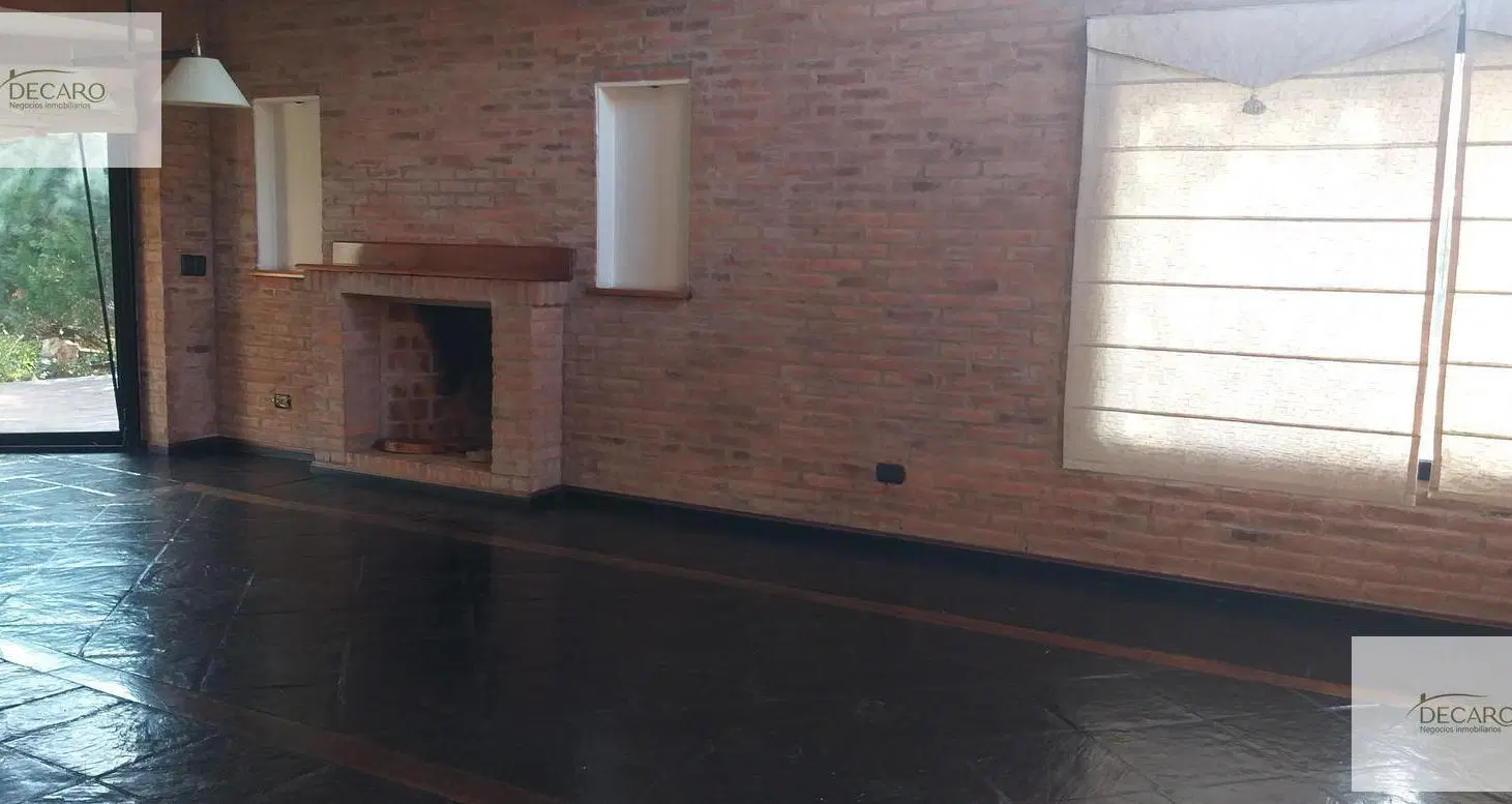 Casa en La Delfina 4