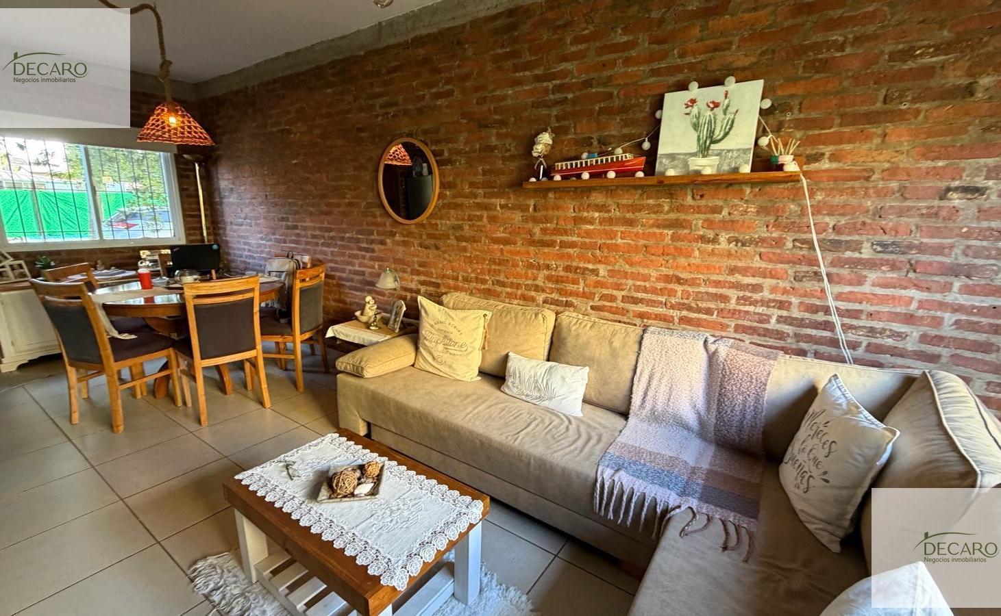 Foto de Departamento para la venta de 2 ambientes en barrio Montecarlo, imagen 1