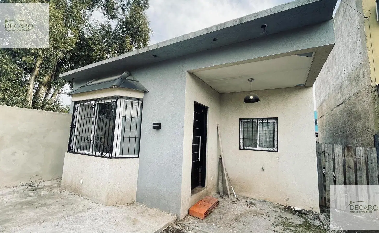 Casa en venta preparada para un segundo piso en Barrio Parque Astolfi 1 3