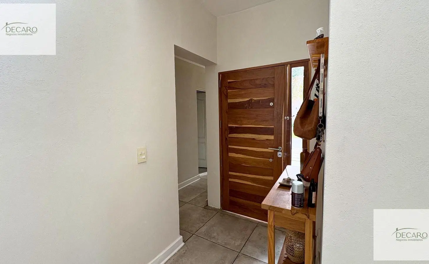 Casa en venta- Una planta con pileta - Barrio Cerrado el Hornero 8