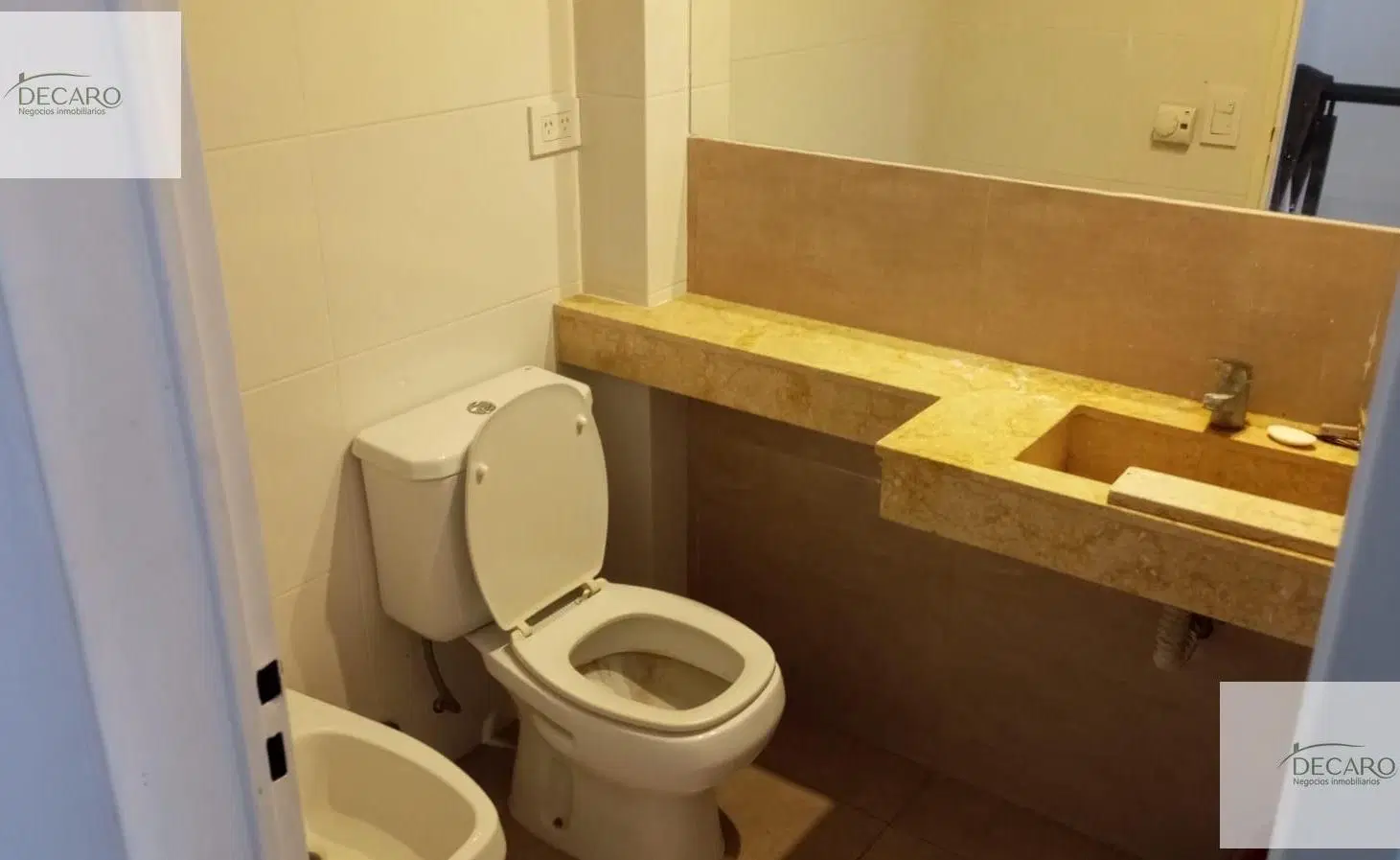 Casa en alquiler de 3 ambientes en Pilar 3