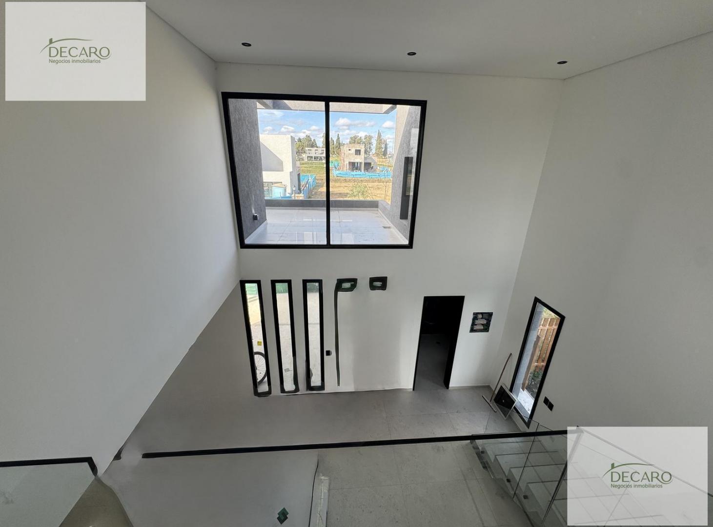 Foto de Casa en Santa Sofía, 3 dormitorios, 3 baños., imagen 3