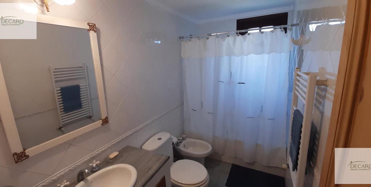 Foto de Casa para la venta en lote central en La Delfina, imagen 2