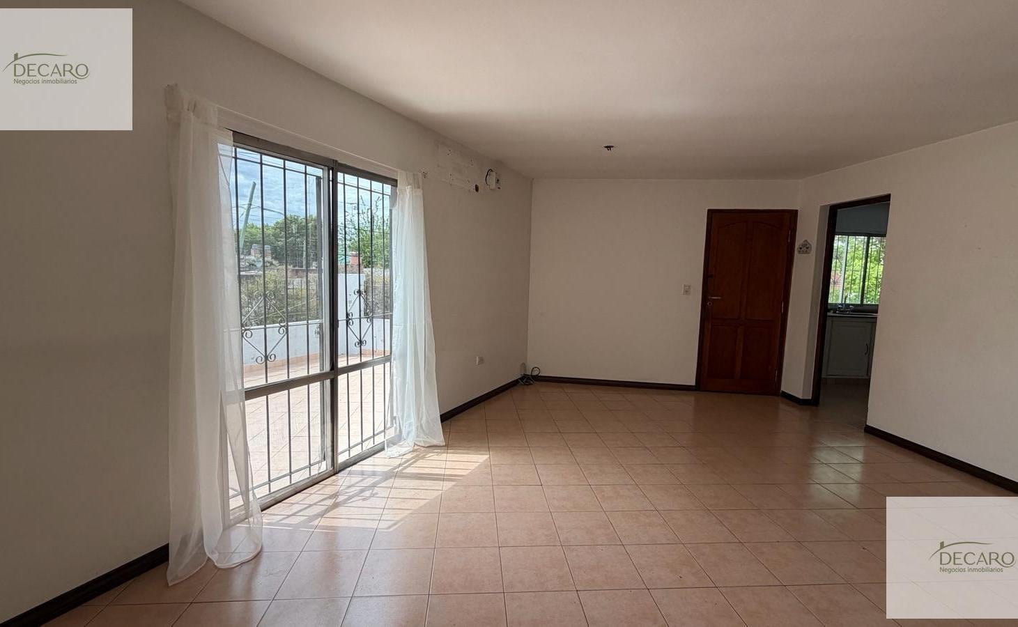 Foto de Casa PH de 5 ambientes para la venta en Pilar, imagen 4