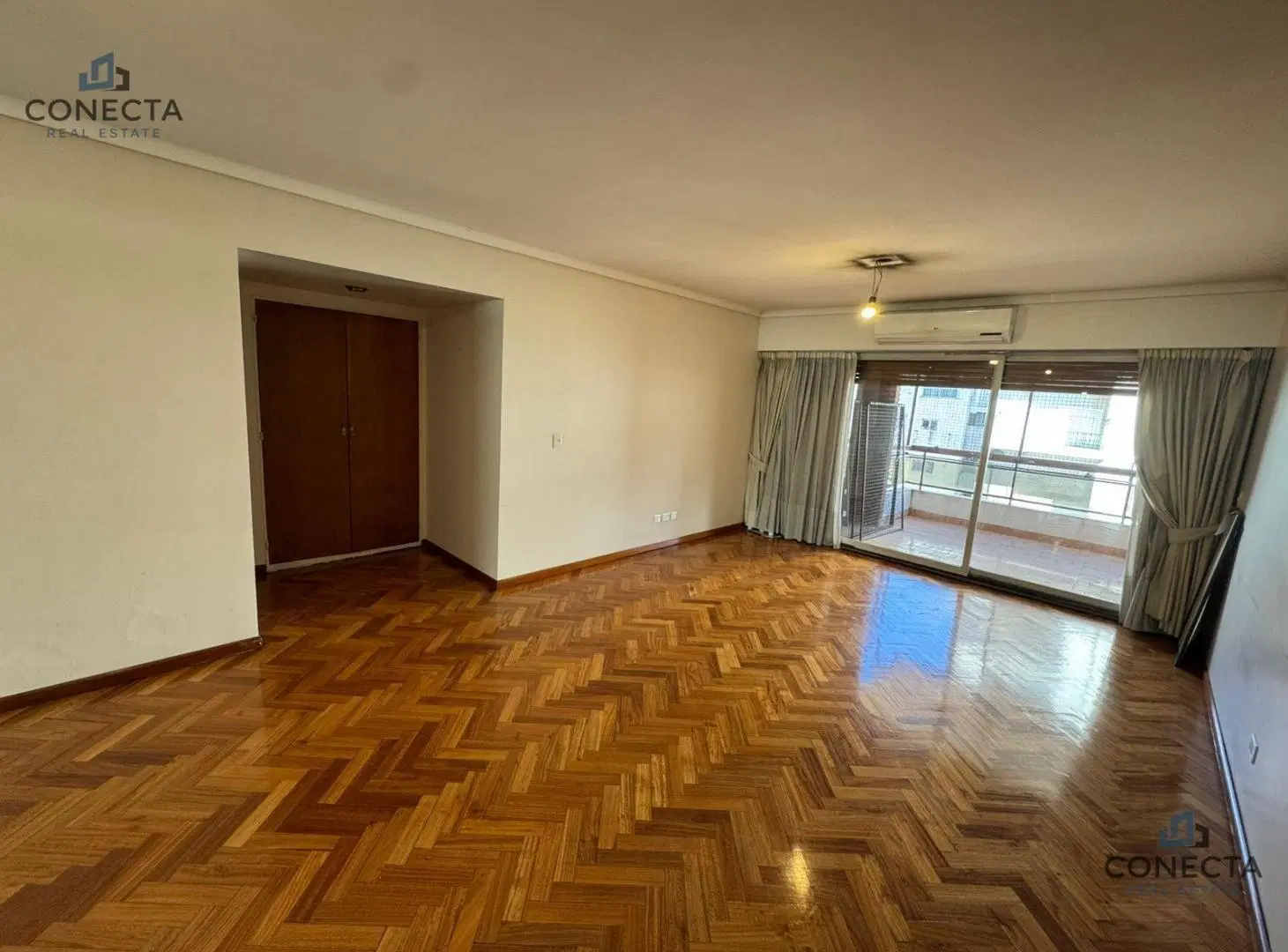 VENDE Departamento 5 Ambientes C/ Cochera Balcon aterrazado oportunidad ! 3