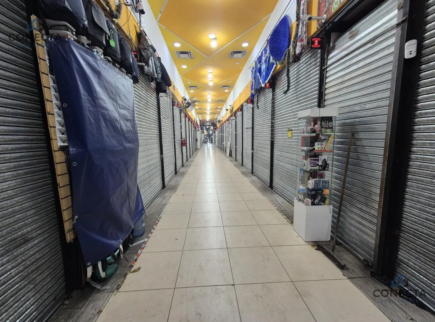 ALQUILA mega local comercial en ONCE 3