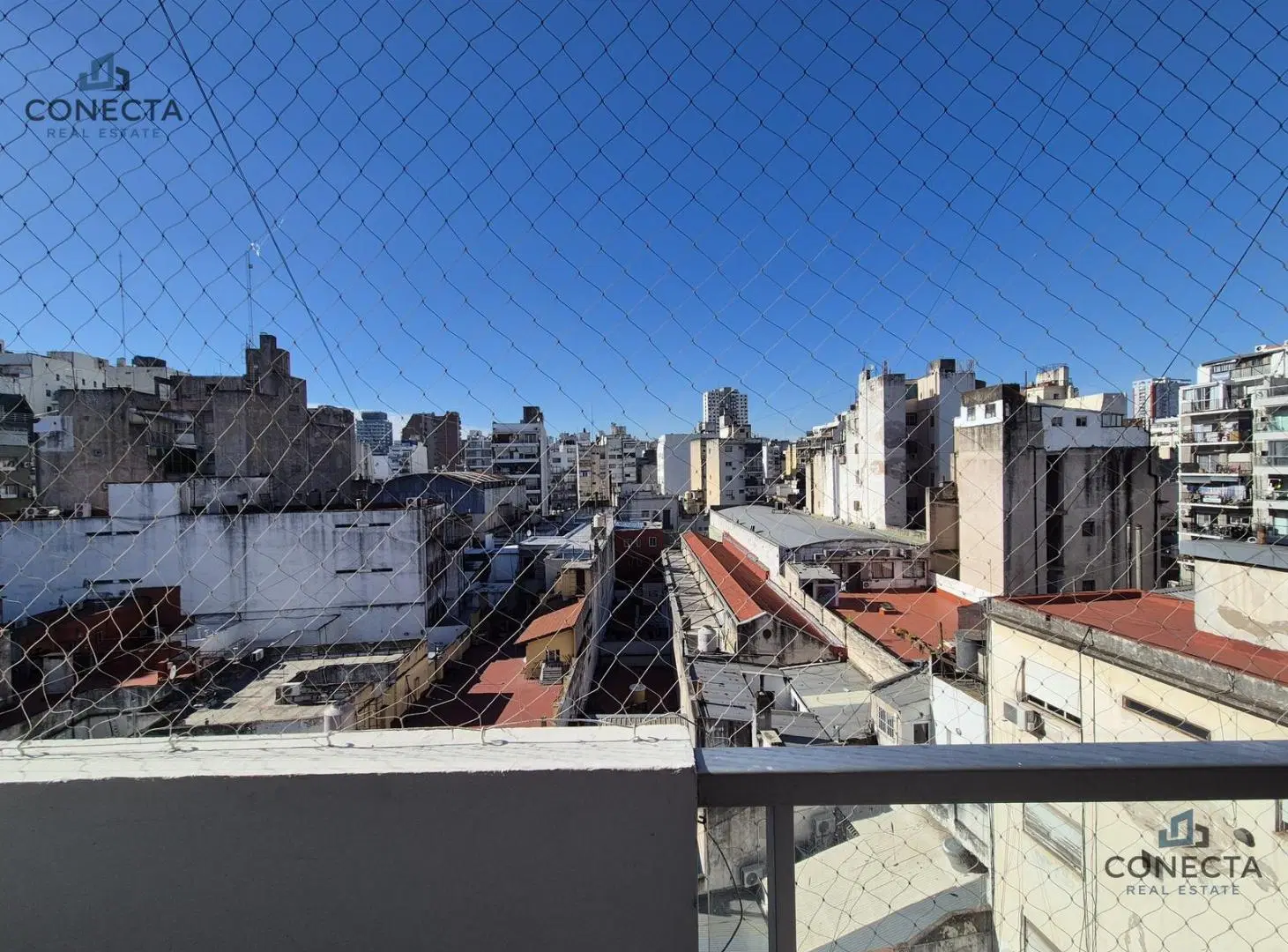 VENDE DEPARTAMENTO 4 AMBIENTES EN BALVANERA E/ SAN LUIS Y VIAMONTE 8