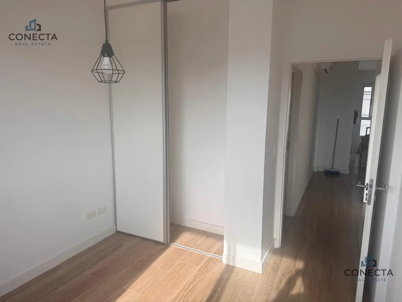 3 ambientes | Muy Luminoso | Amplio | Edificio de Categoría | Excelente Precio 4
