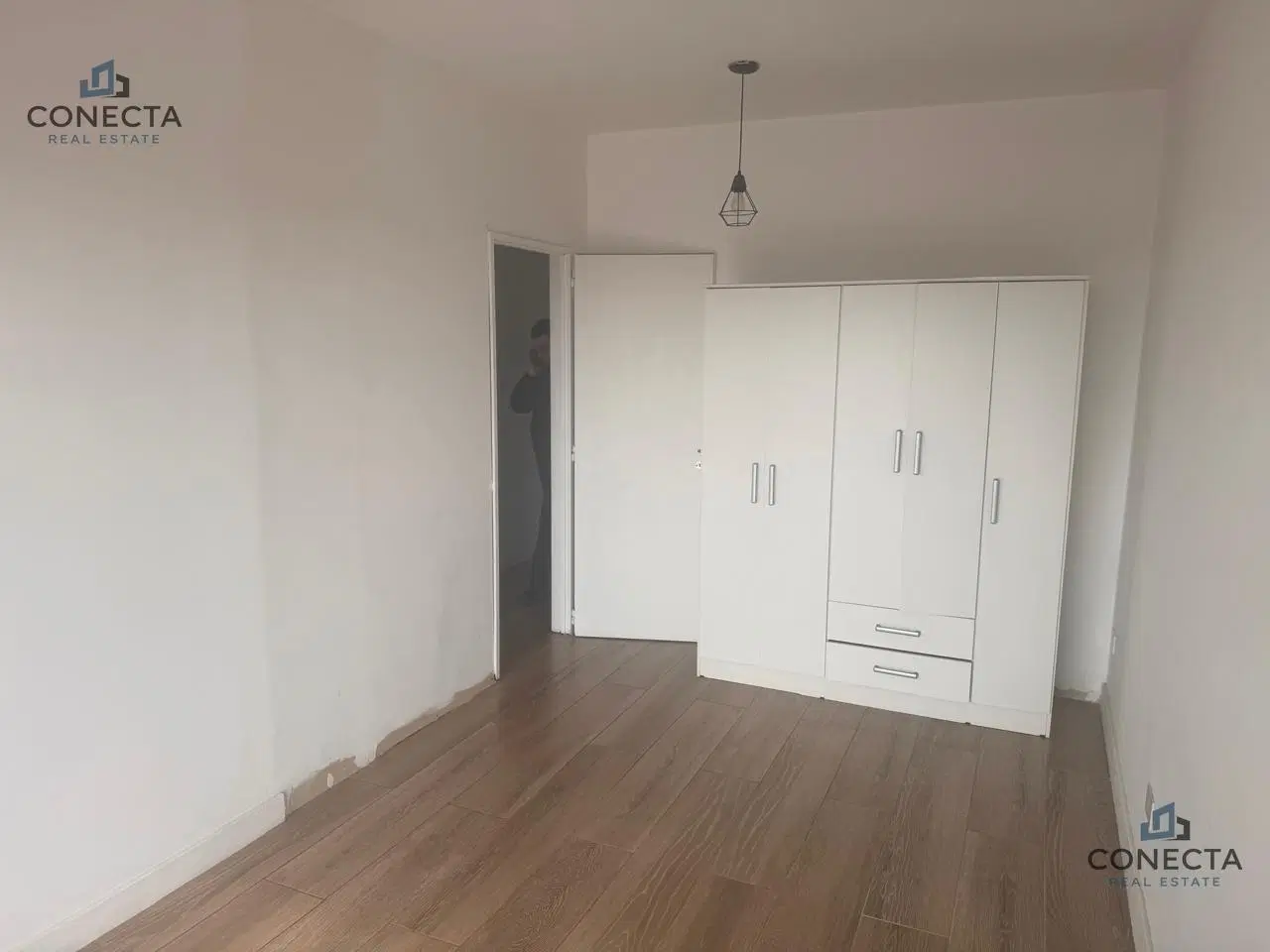 3 ambientes | Muy Luminoso | Amplio | Edificio de Categoría | Excelente Precio 8