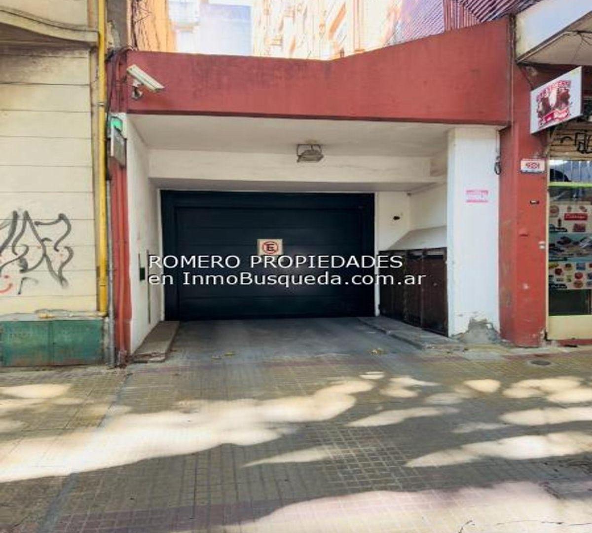 Foto de Cochera En Venta, Bajo Edificio, Rampa Fija, Porton Automatico, La Plata, imagen 4