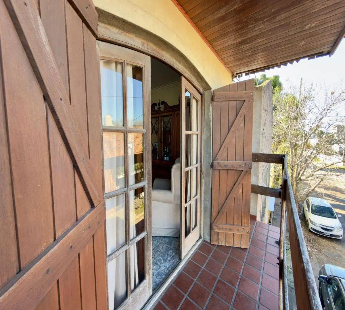 Casa En Ph, En Planta Alta, 3 Dormitorios, 2 Baños, Balcon, Patio, Parrilla 1