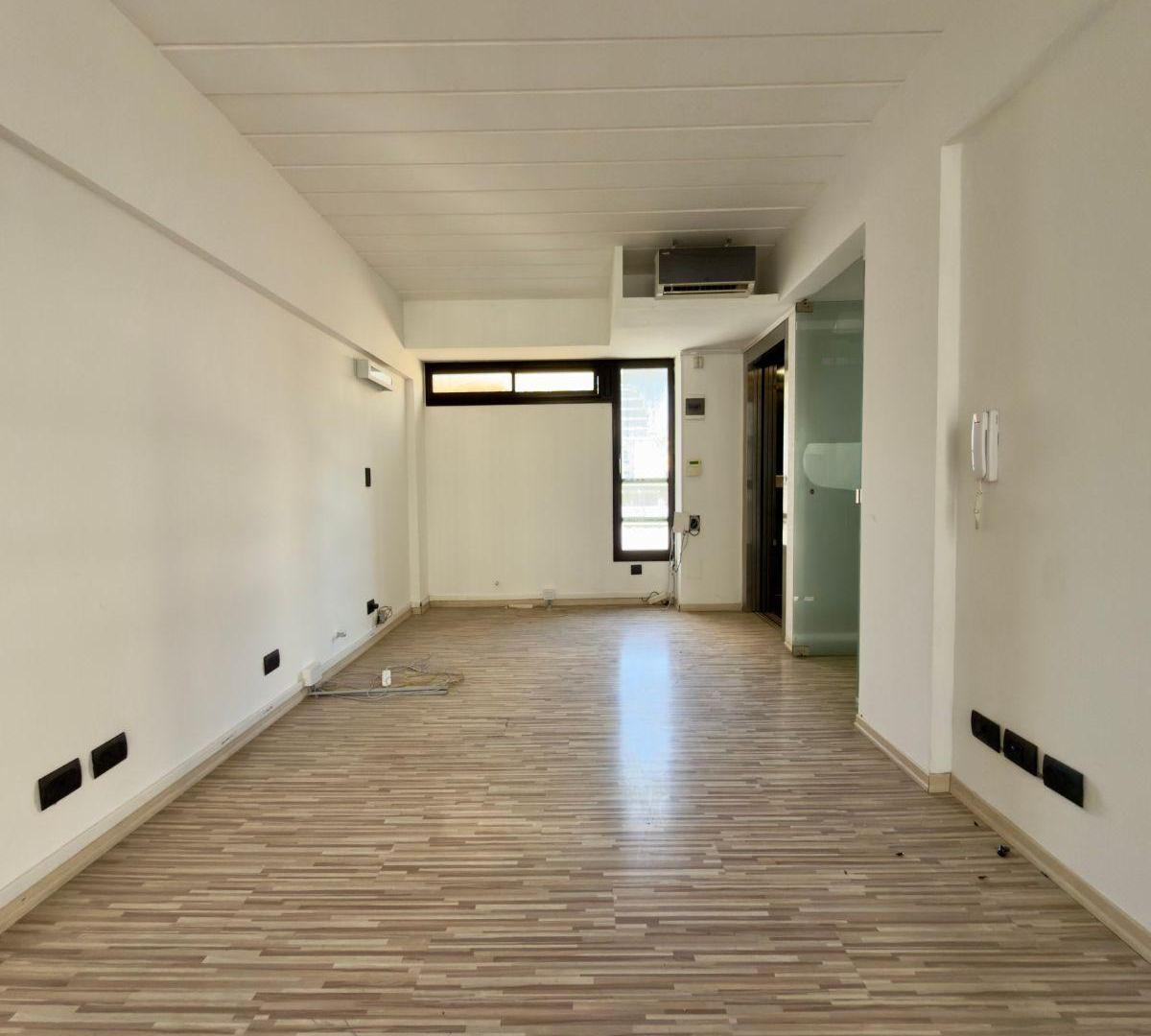 Foto de OFICINA DOS AMBIENTES EN ALQUILER, LA PLATA, imagen 1