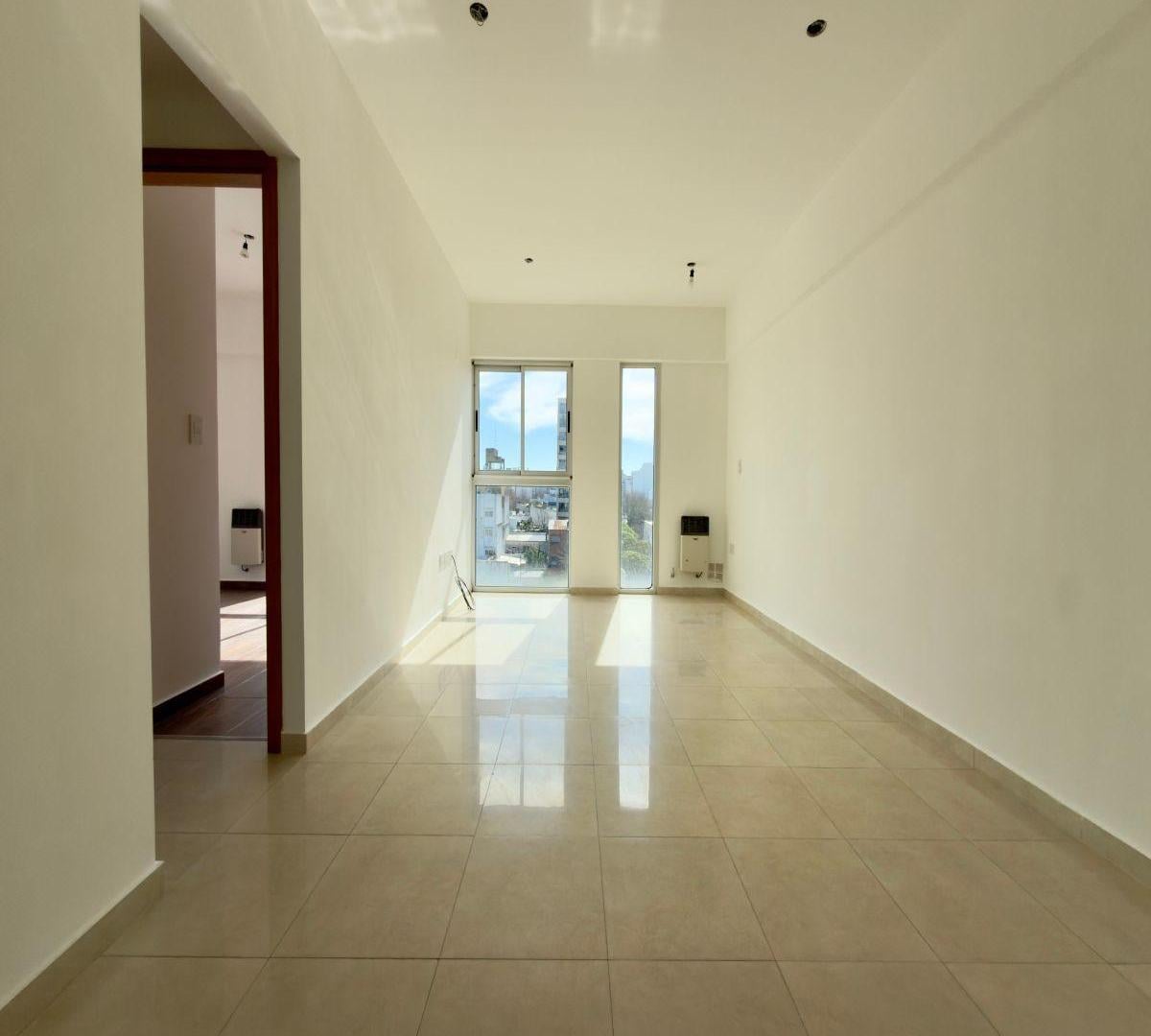 Foto de Departamento de 1 dormitorio en alquiler – 65 entre 8 y 9 | Plaza España, imagen 1