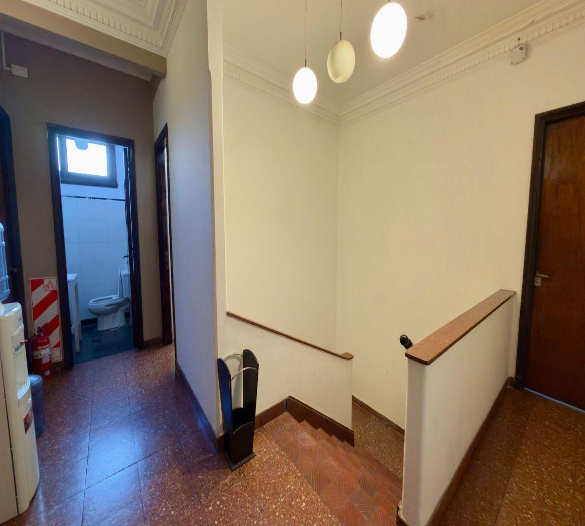 Foto de Oficina comercial en alquiler – 10 e/48 y 49 | Centro, imagen 4