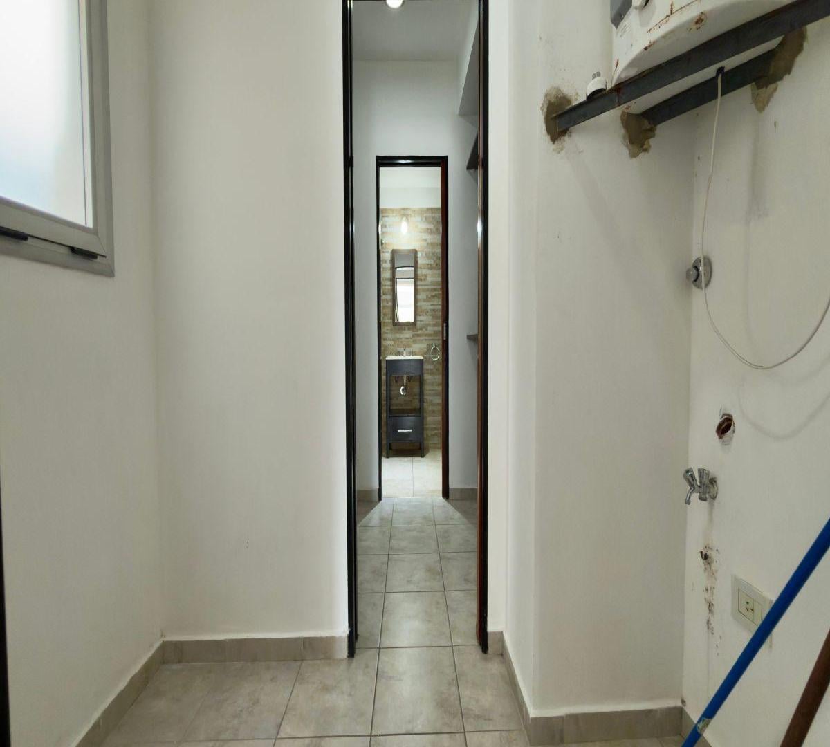 Foto de Monoambiente En Alquiler, Balcon, Lavadero, Vestidor, imagen 5