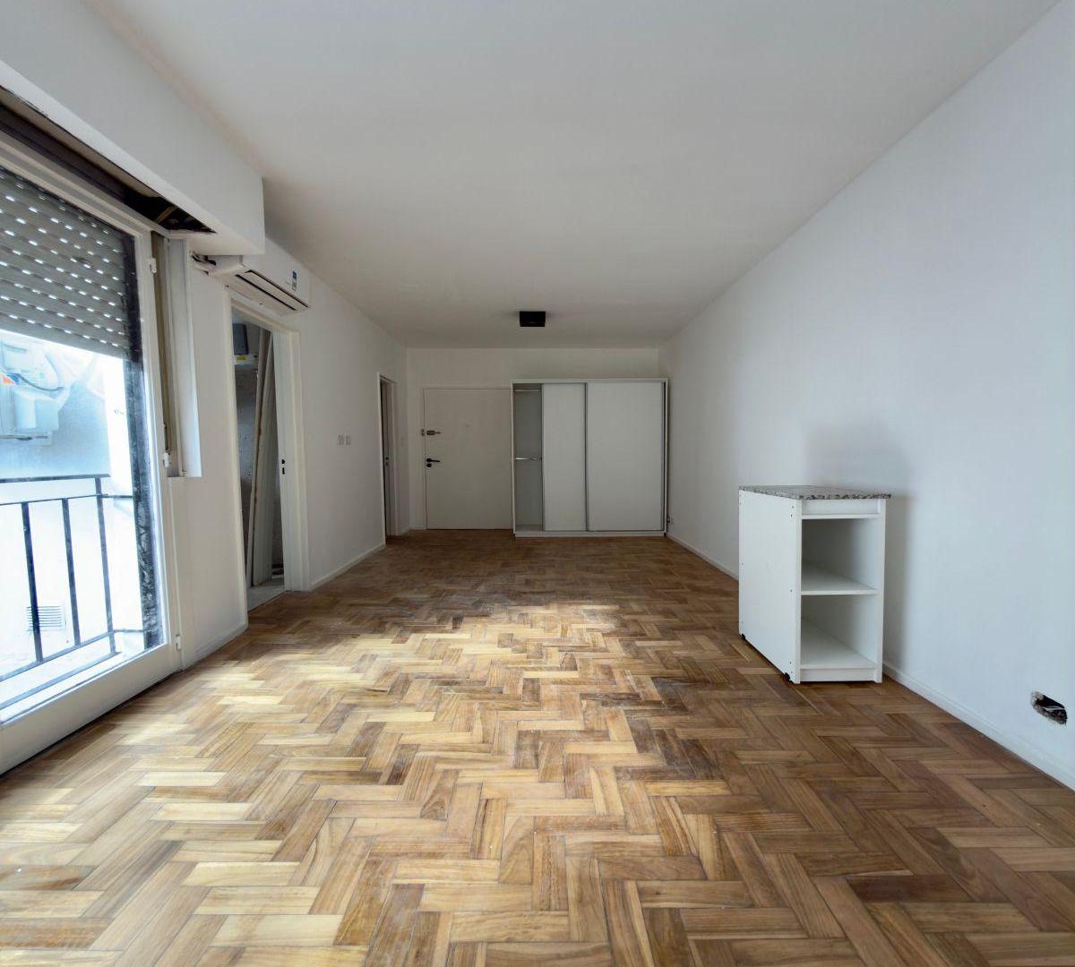 Foto de Monoambiente En Alquiler 48 E/8 Y 9 | Centro, imagen 3