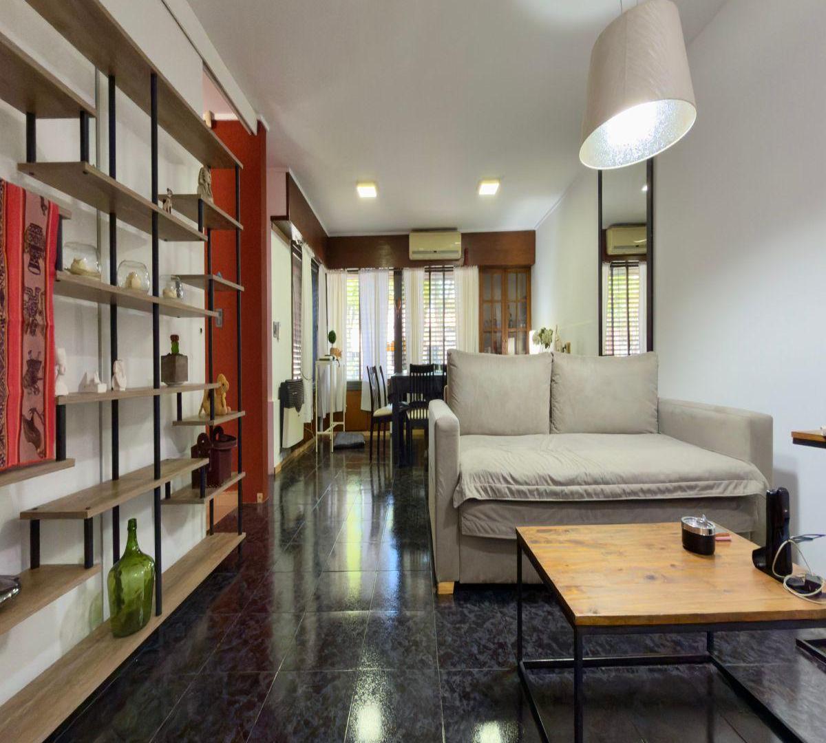 Foto de Casa De 5 Dormitorios En Venta, Jardin, Garage, Estudio, La Plata, imagen 2