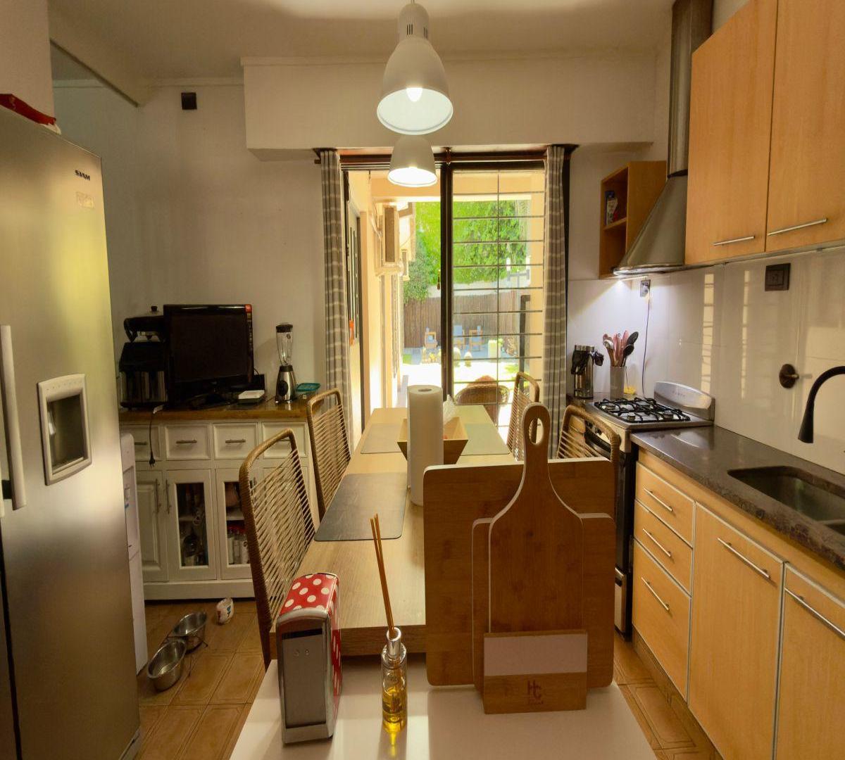 Foto de Casa De 5 Dormitorios En Venta, Jardin, Garage, Estudio, La Plata, imagen 3