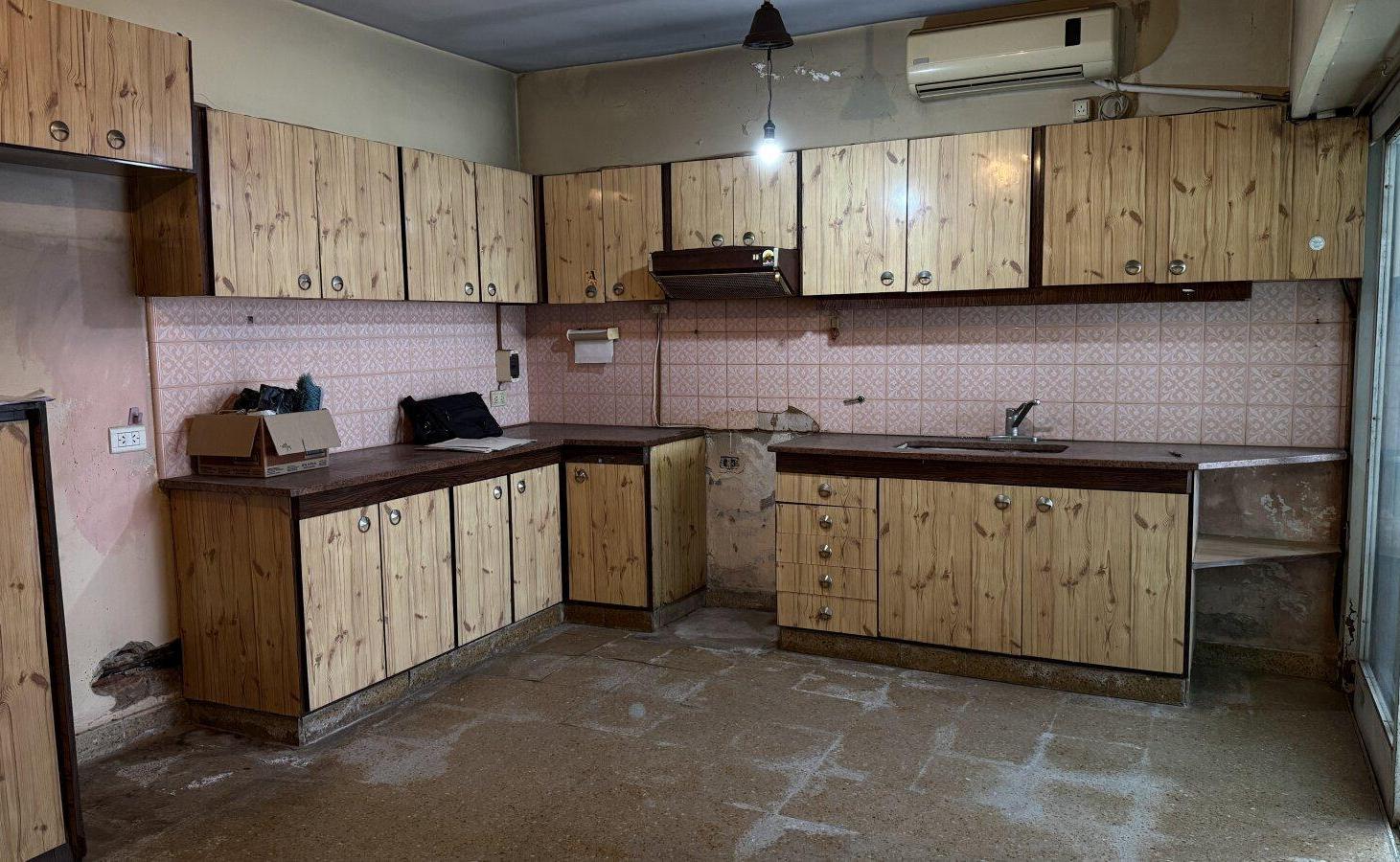 Foto de Venta Casa 3 ambientes a reciclar, con Galpon Ramos Mejia, imagen 3