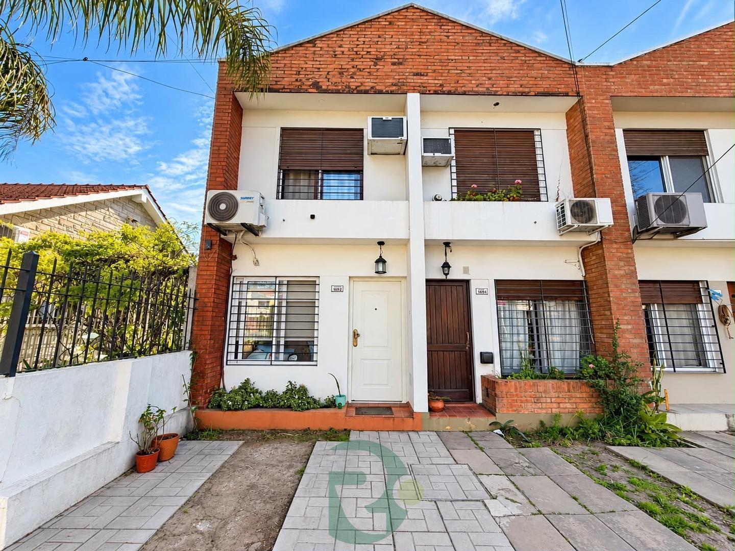Foto de VENTA DUPLEX 3 AMB, CASTELAR NORTE - APTO CREDITO, imagen 4