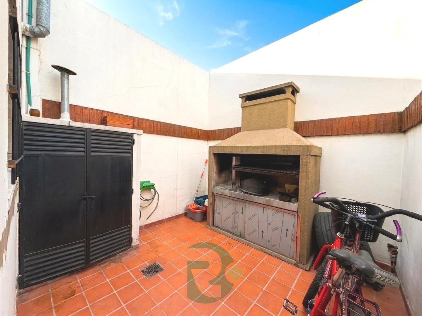 Foto de VENTA DUPLEX 3 AMB, CASTELAR NORTE - APTO CREDITO, imagen 5