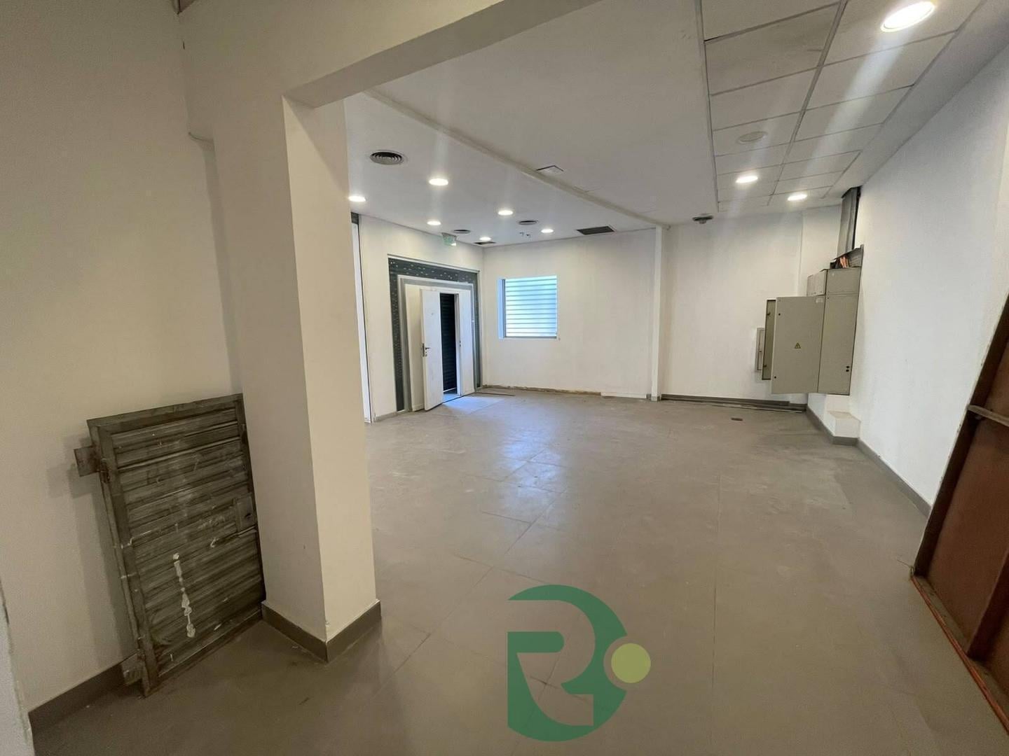 Foto de ALQUILER LOCAL COMERCIAL MORENO NORTE, imagen 2
