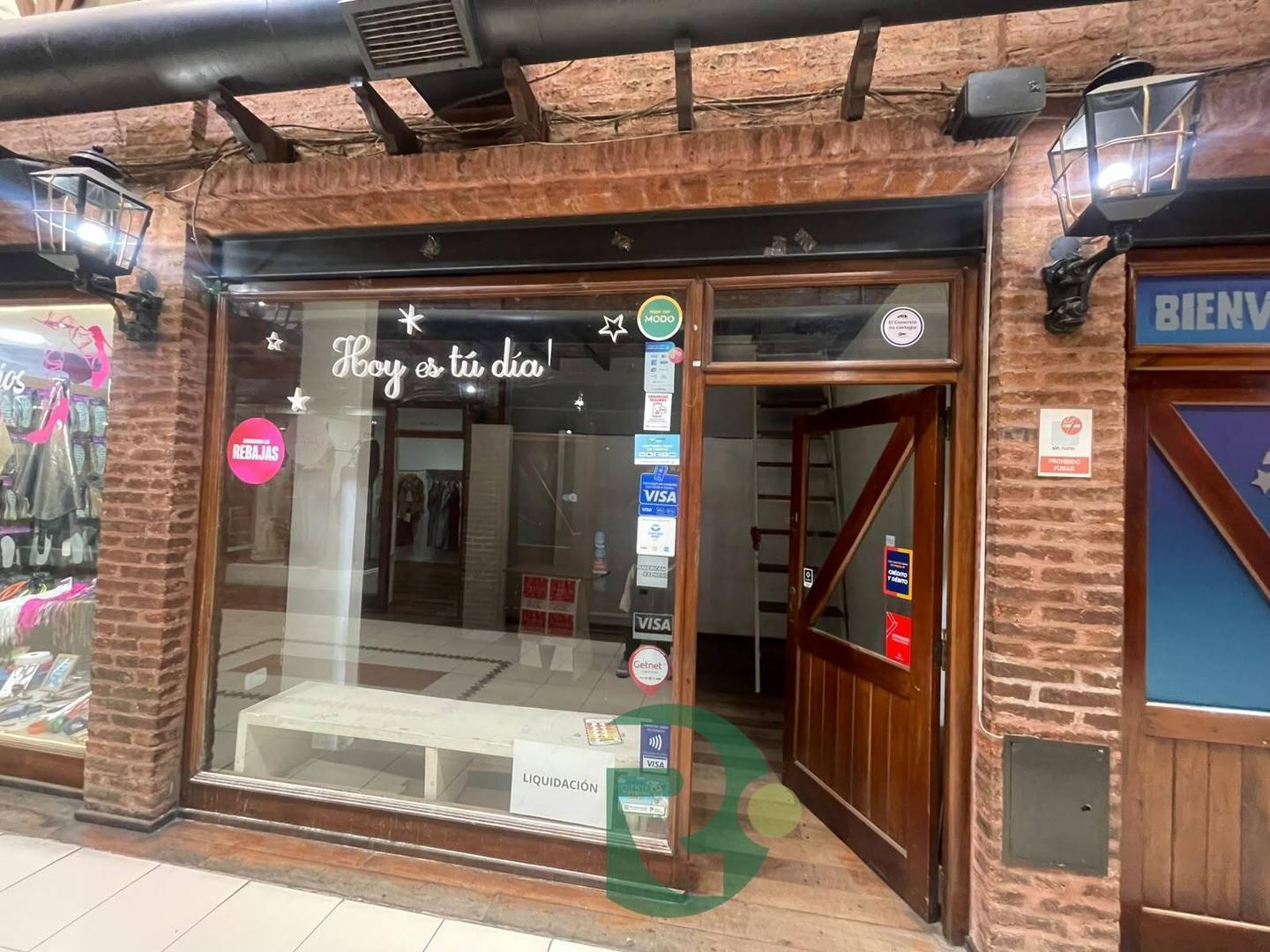 Foto de LOCAL COMERCIAL EN ALQUILER GALERIA EL ESTABLO MORON, imagen 3