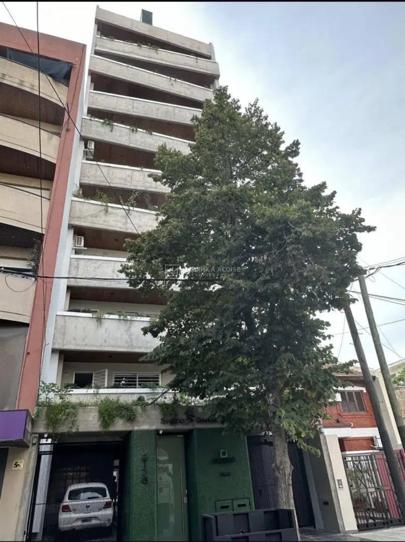 Venta de Departamento Monoambiente con amenities en Caseros Lado Norte, Tres de 3