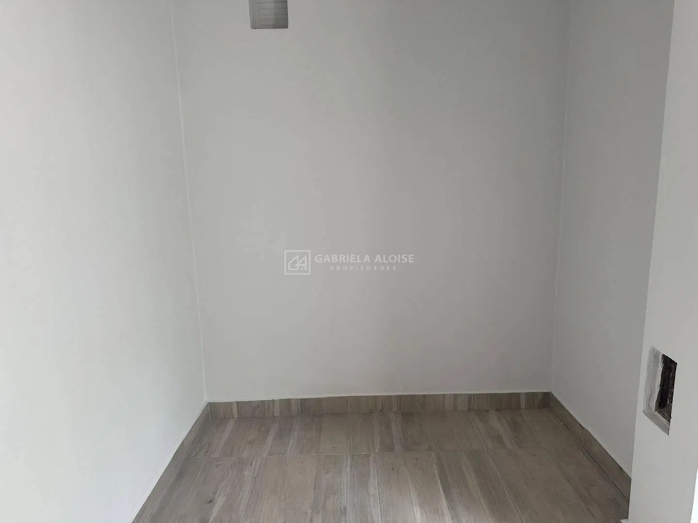 Alquiler de Departamento 2 Ambientes en Caseros Centro, Tres de Febrero. 5