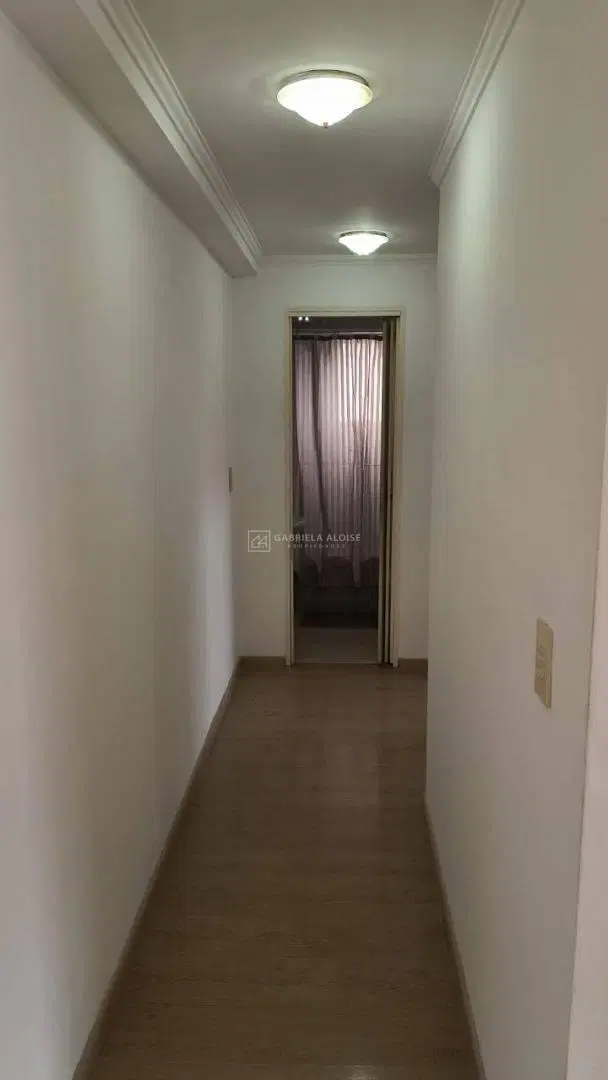 Alquiler de Departamento 3 Amb. Al frente en Zona Centro, Caseros 5