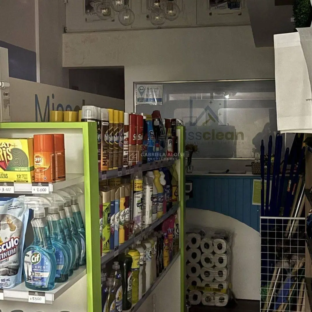 Venta de Local en Caseros, Zona Centro, Tres de Febrero 4