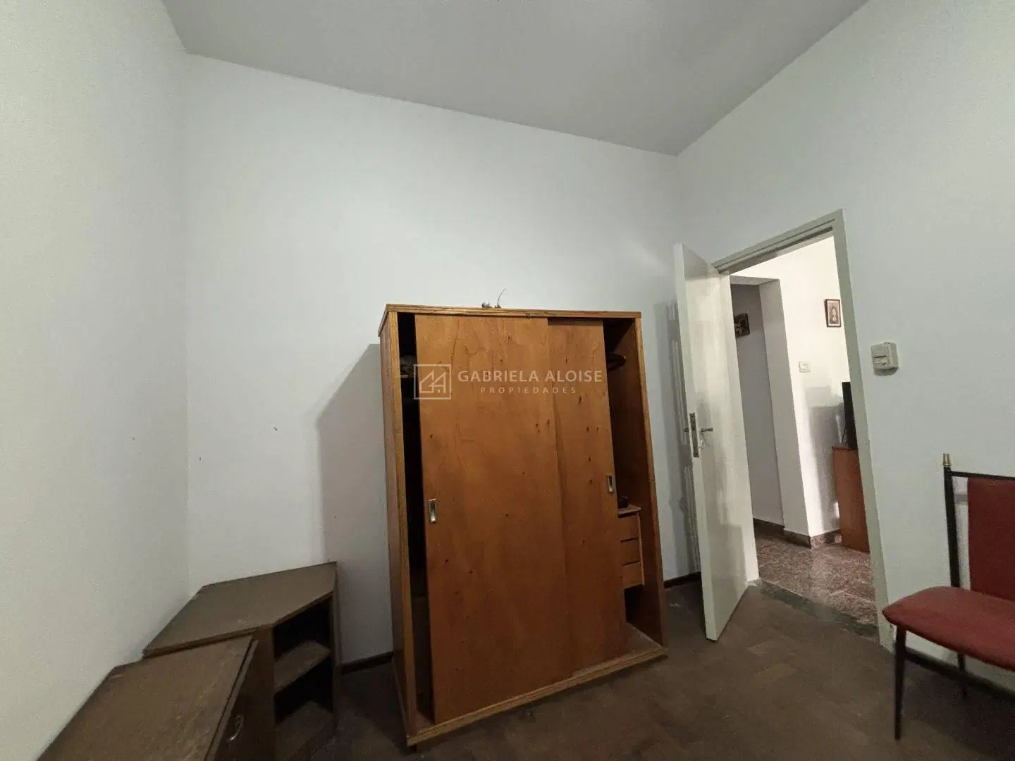 Venta de Casa APTO 2 FAMILIAS con local al frente, en Lado Norte, Caseros 8