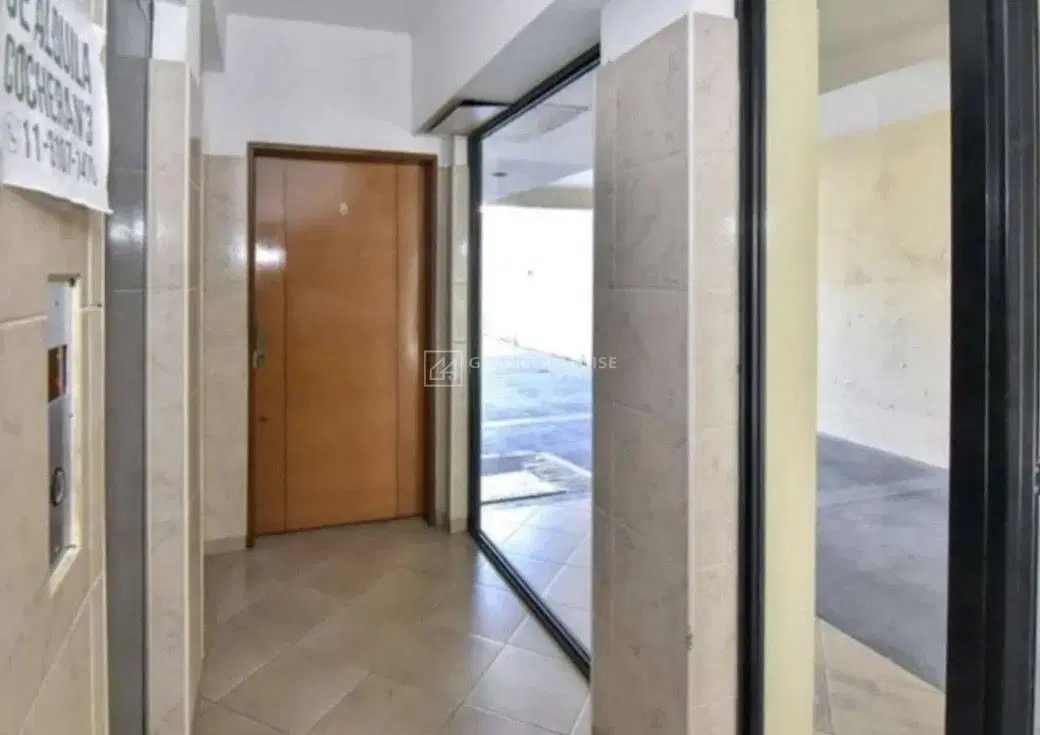 Alquiler de Departamento 2 ambientes tipo duplex en Lado Norte, Caseros 4