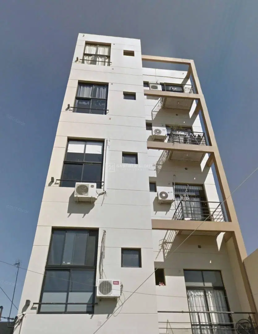 Alquiler de Departamento 2 ambientes tipo duplex en Lado Norte, Caseros 2