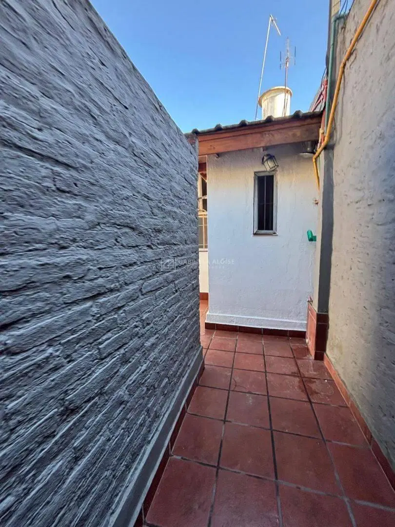 Alquiler de Departamento PH 2 ambientes en PB con patio, Caseros 5