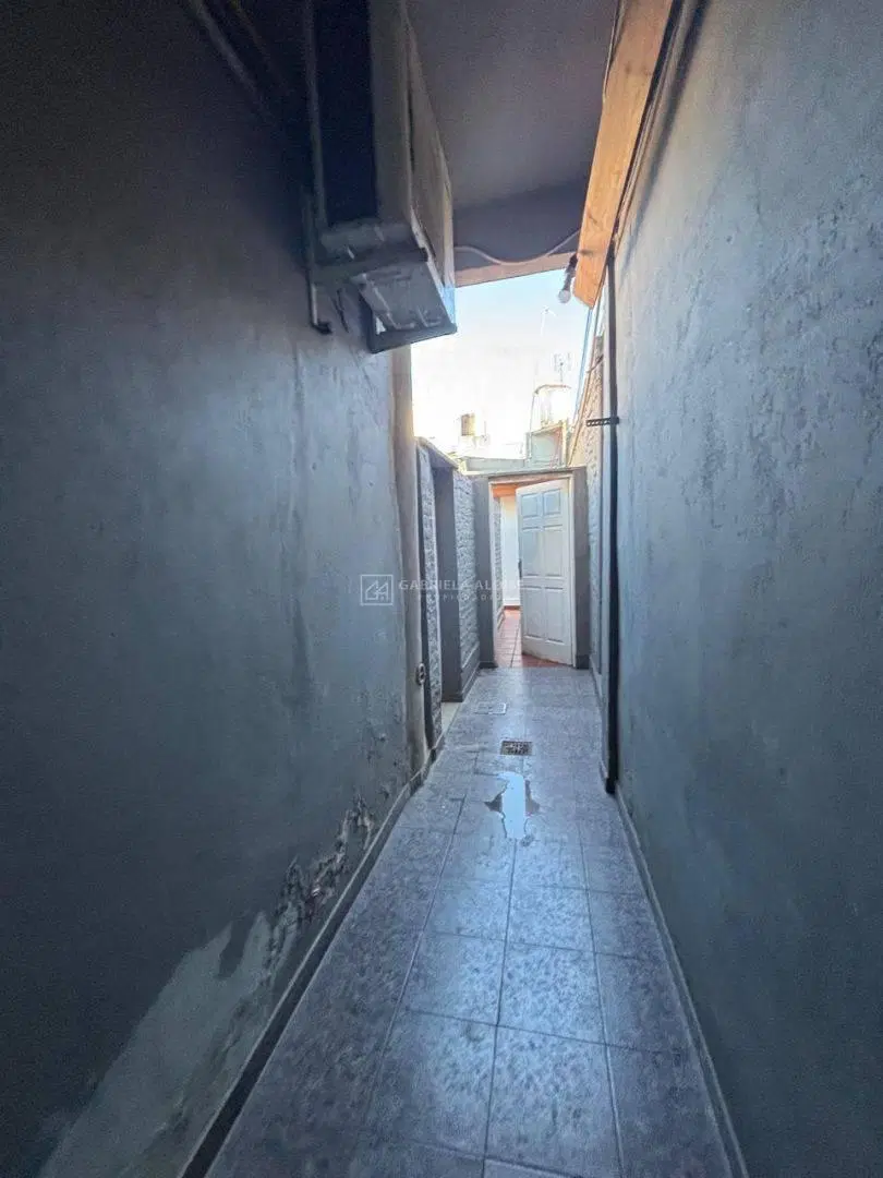Alquiler de Departamento PH 2 ambientes en PB con patio, Caseros 2