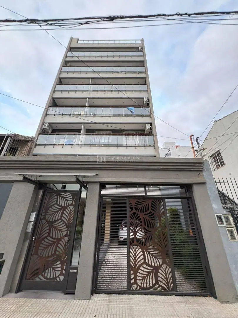 Alquiler de Departamento 2 AMBIENTES CON COCHERA en Caseros, Tres de Febrero 3