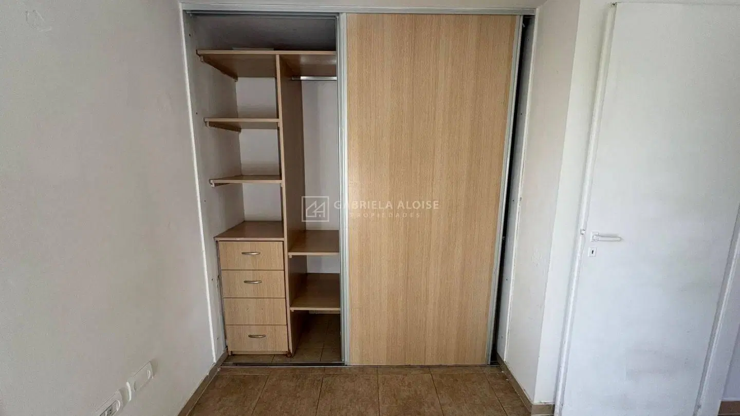 Alquiler de Departamento 2 ambientes en Zona Centro, Caseros 3