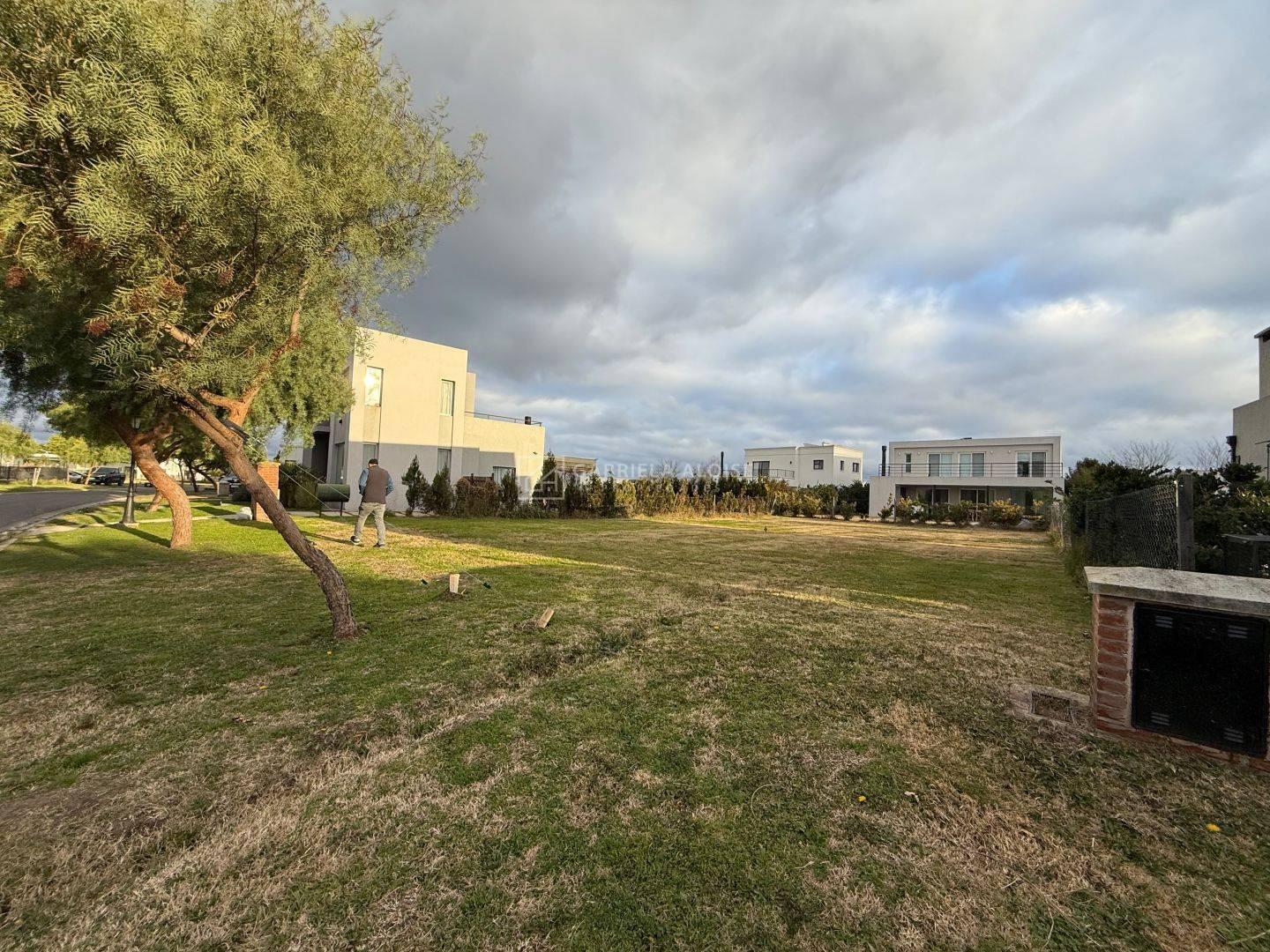Foto de Venta de Lote en Barrio San Ramón, Pilar del Este, Pilar, imagen 1