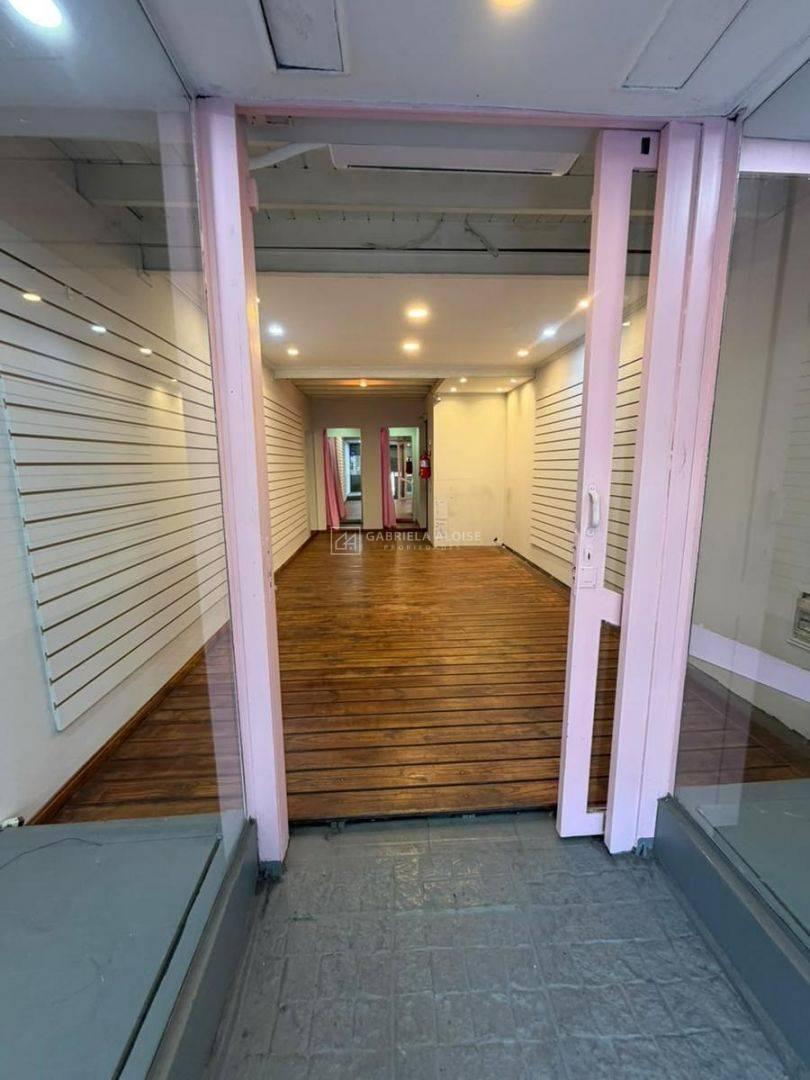 Foto de Alquiler de Local pleno centro de Caseros, Tres de Febrero, imagen 2
