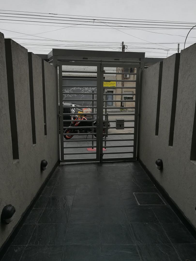 Foto de Departamento En Alquiler En Lanús Oeste, imagen 5